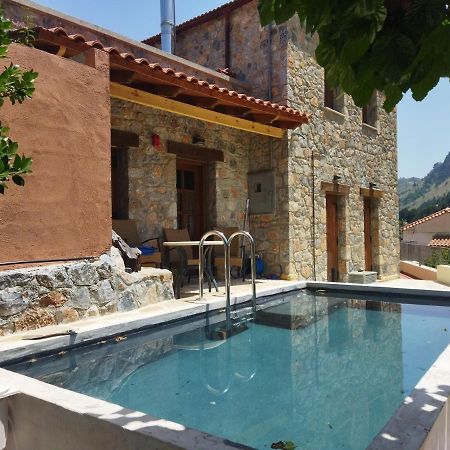 Apirathes Residence Zourva Екстер'єр фото