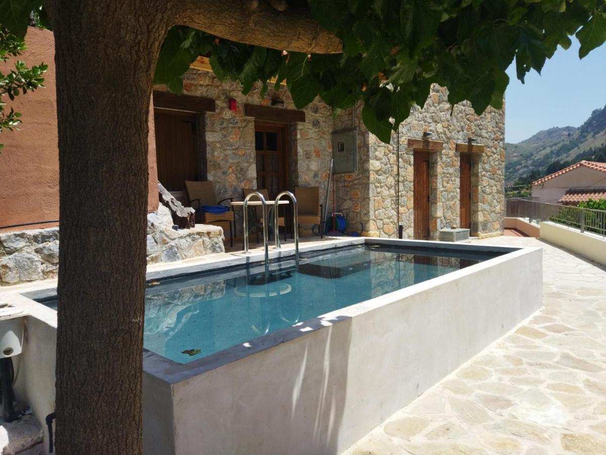 Apirathes Residence Zourva Екстер'єр фото
