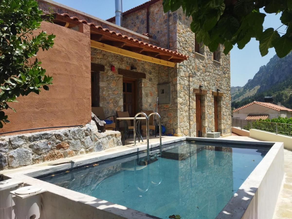 Apirathes Residence Zourva Екстер'єр фото