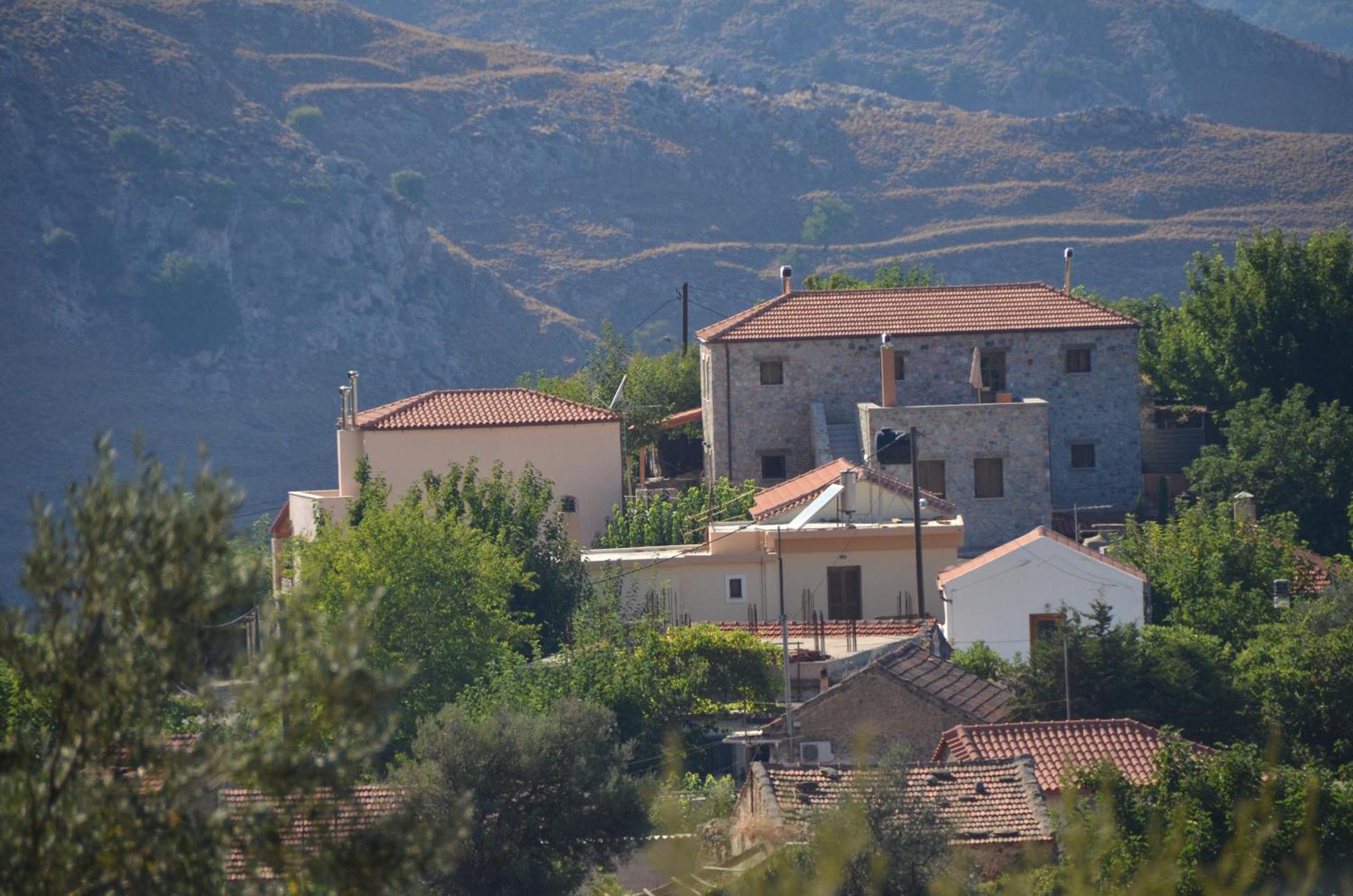 Apirathes Residence Zourva Екстер'єр фото