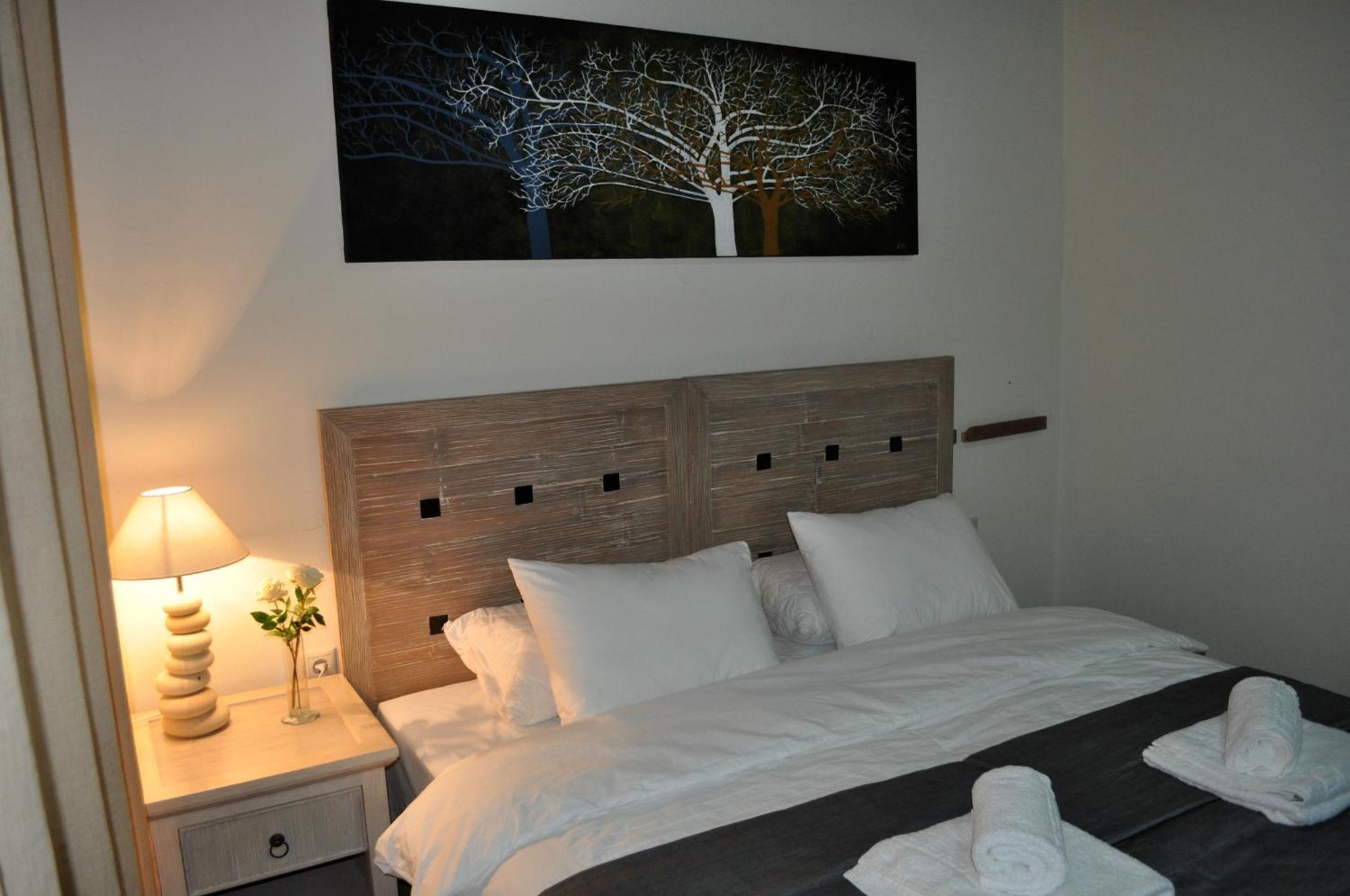 Apirathes Residence Zourva Екстер'єр фото