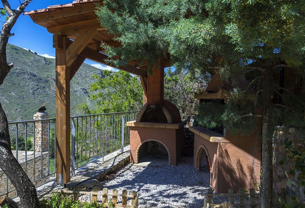 Apirathes Residence Zourva Екстер'єр фото