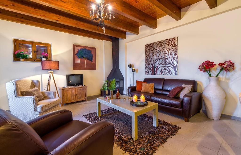 Apirathes Residence Zourva Номер фото