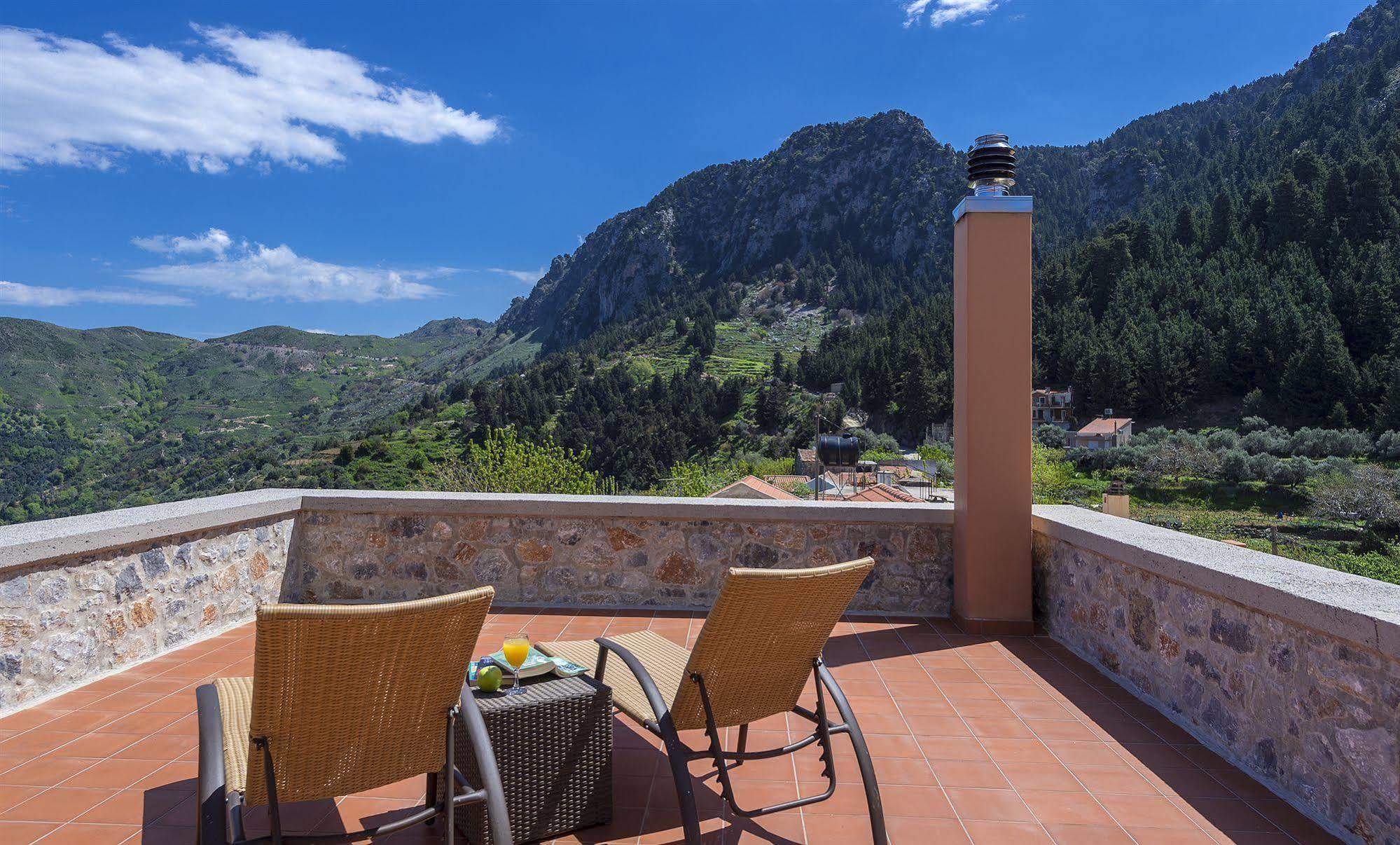 Apirathes Residence Zourva Екстер'єр фото